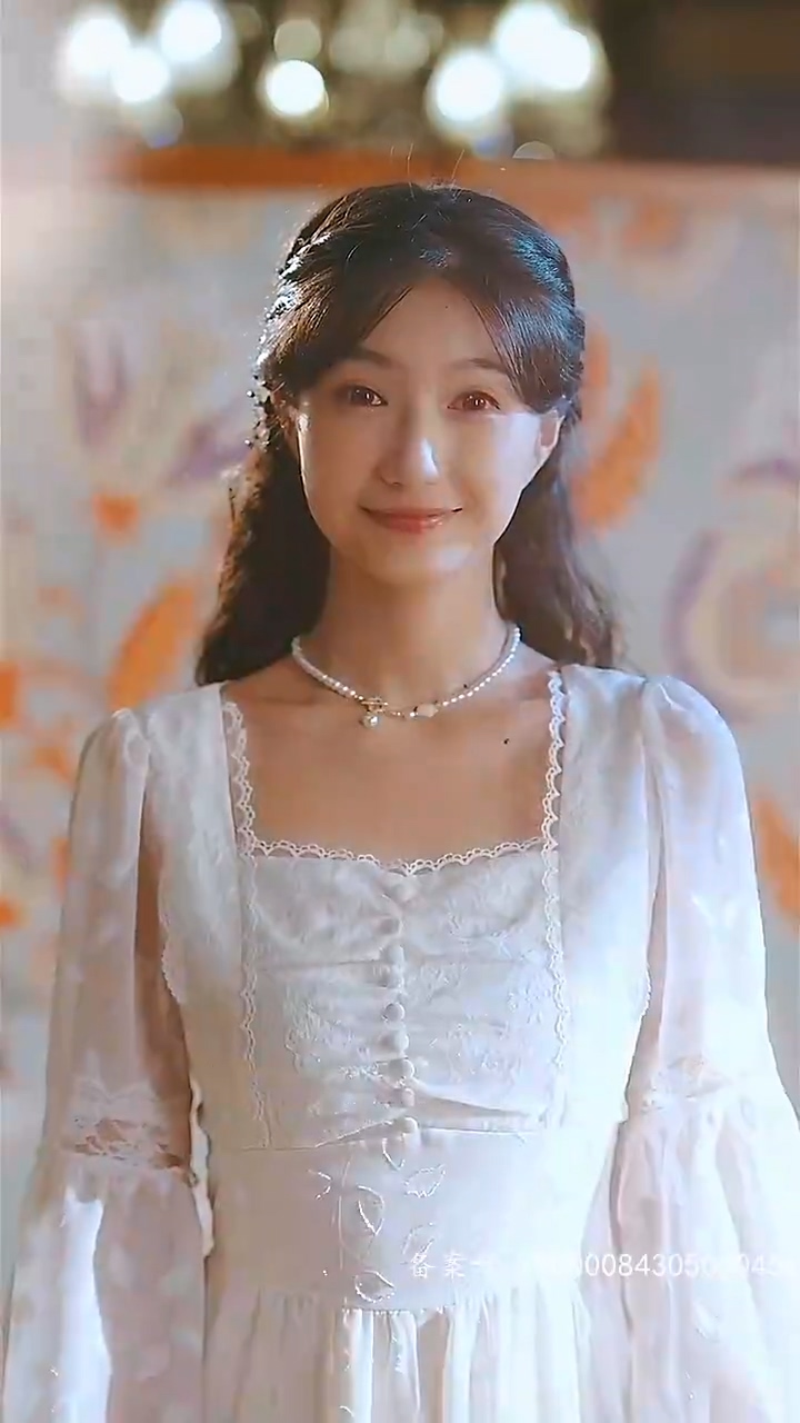 掉馬后，總裁傻妻颯爆了(全集)